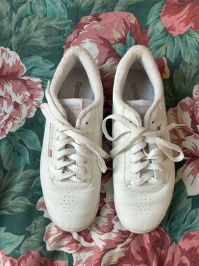 Reebok Women’s Cream-White Leather Sneakers